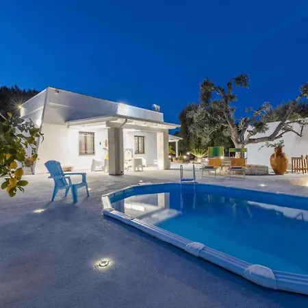 Antonietta * 카로비그노